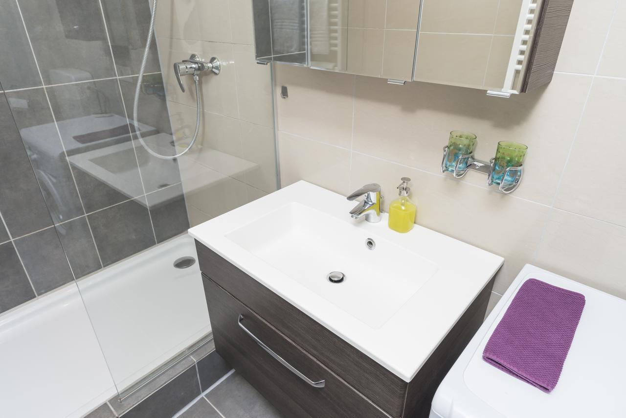 Apartamento Hideaway Am Tabor Viena Exterior foto