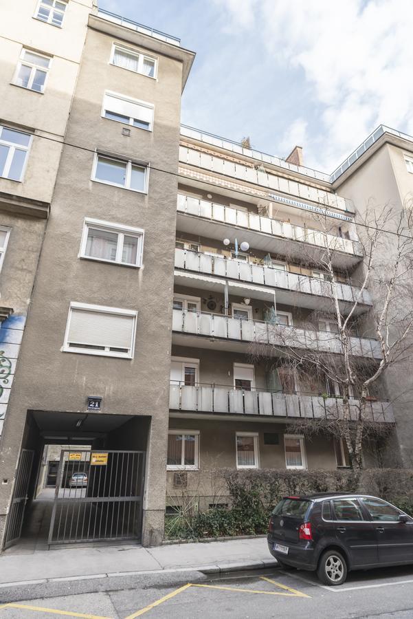 Apartamento Hideaway Am Tabor Viena Exterior foto